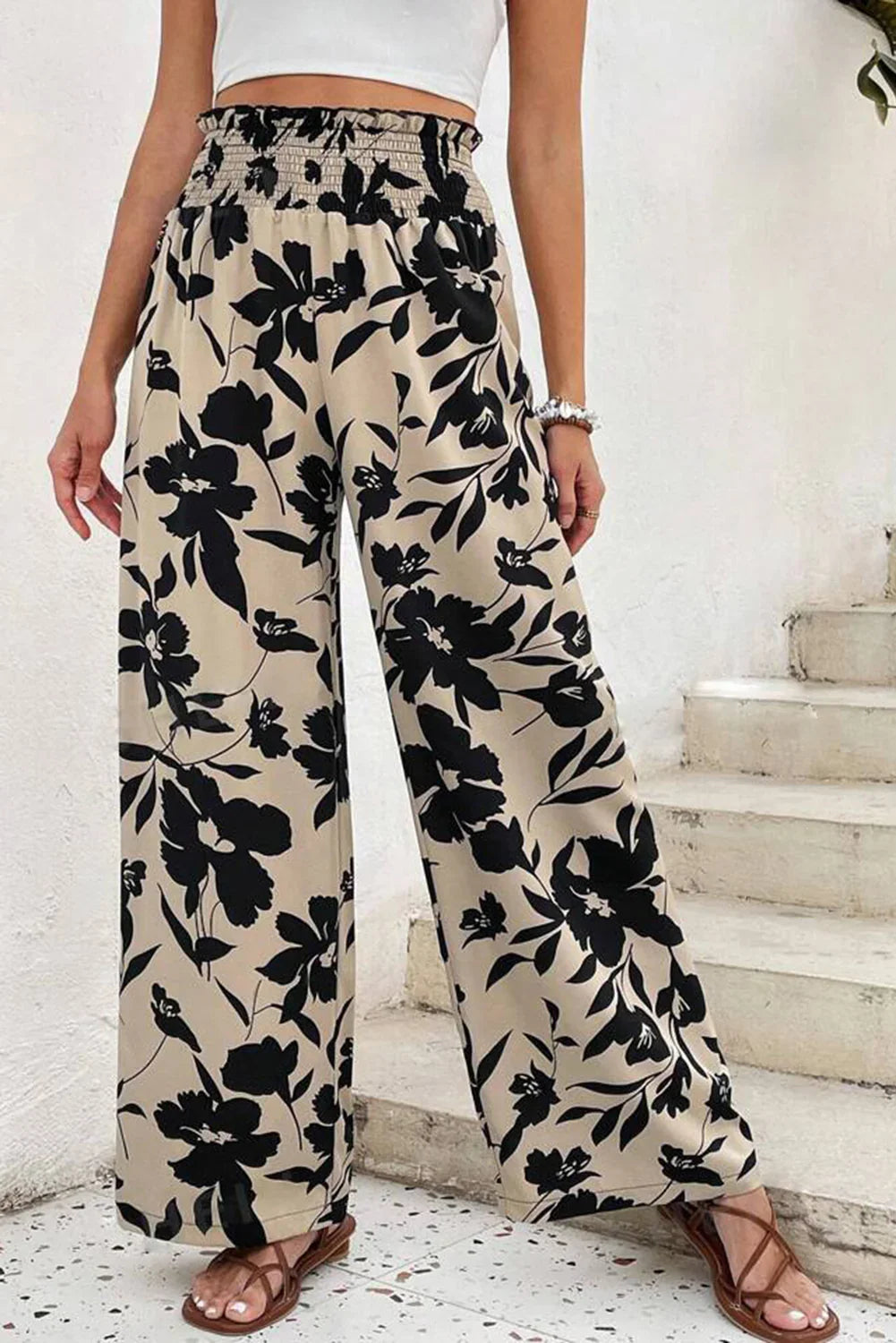 Pantalon ample bleu floral smocké à volants à la taille