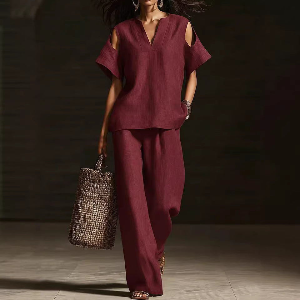 Ensemble haut à manches courtes col en V et pantalon droit – Détails déchirés, poches, couleur unie