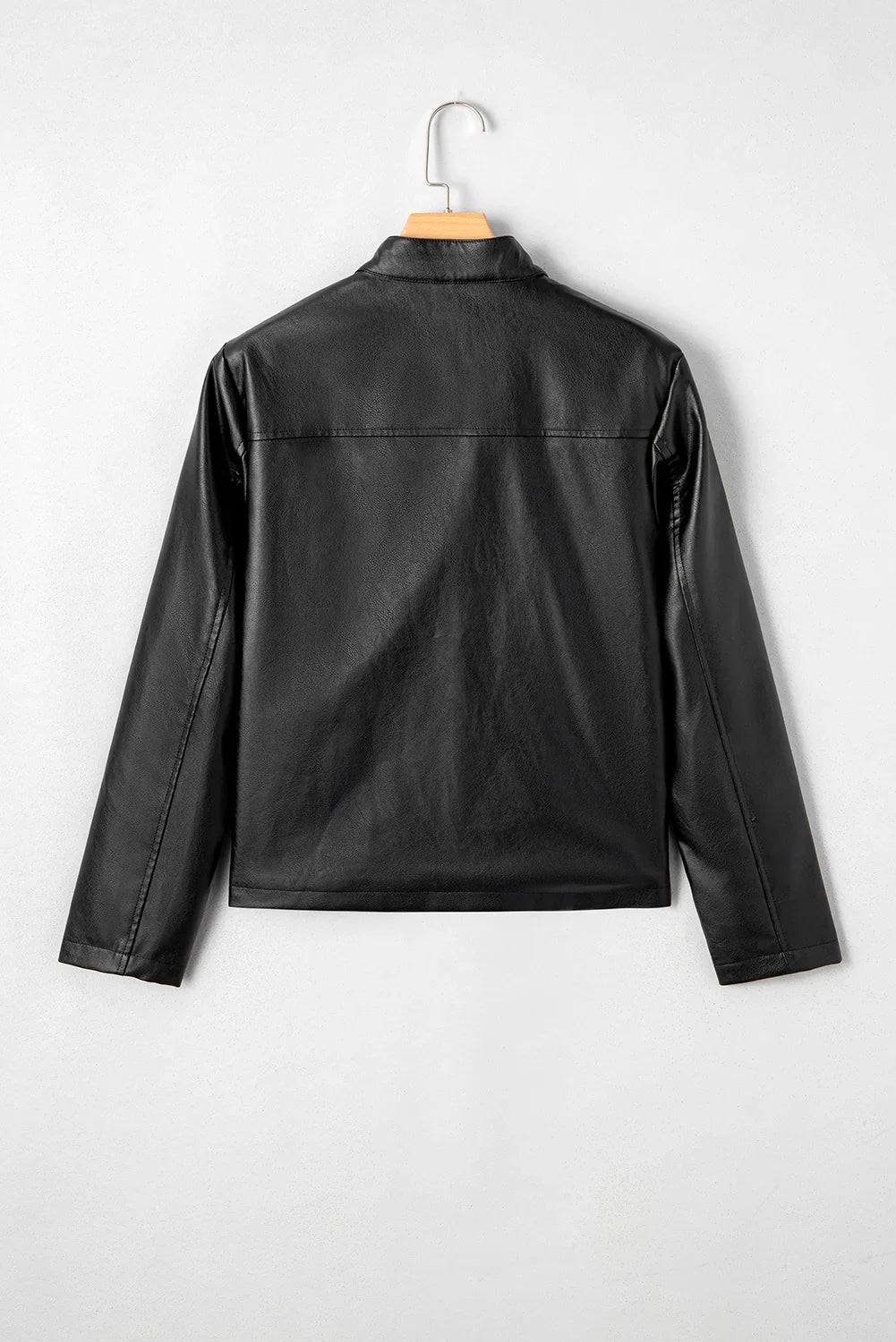 Blouson court noir effet cuir | Veste boutonnée en PU - Femstylo