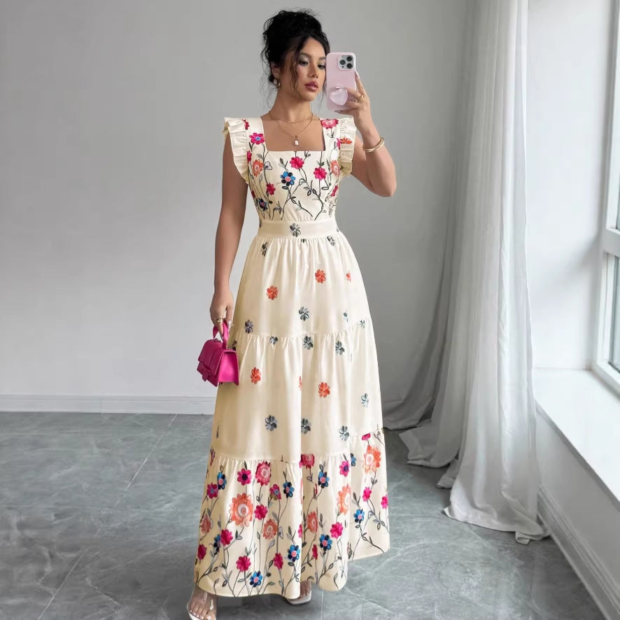 Robe fleurie à manches bouffantes et taille cintrée pour femme