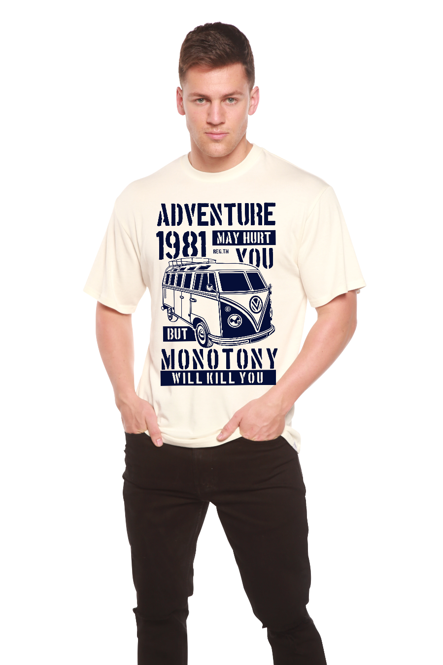 T-shirt graphique à manches courtes en viscose de bambou/coton biologique Adventure 1981 pour homme