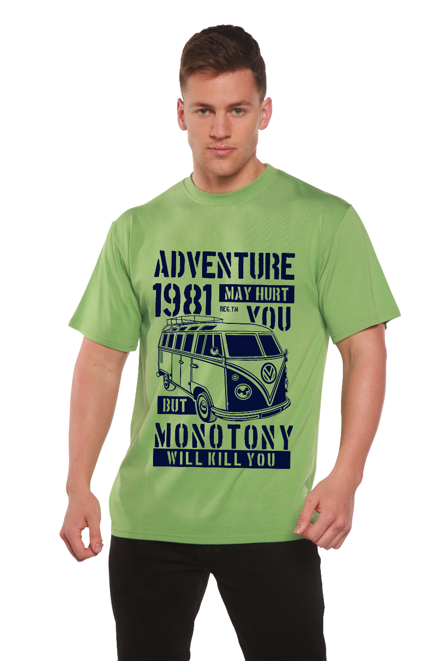 T-shirt graphique à manches courtes en viscose de bambou/coton biologique Adventure 1981 pour homme