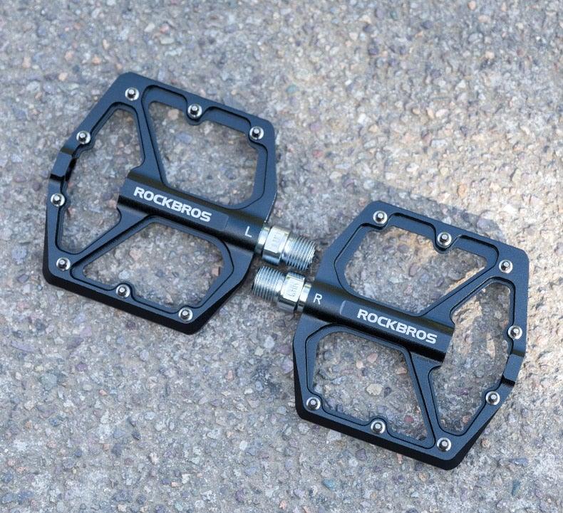 Pédales de vélo en alliage d'aluminium, route, antidérapantes, ultralégères, avec roulements scellés, moulage monobloc, anti-oxydation, pour VTT, plates, en fibre de nylon, pour route et VTT
