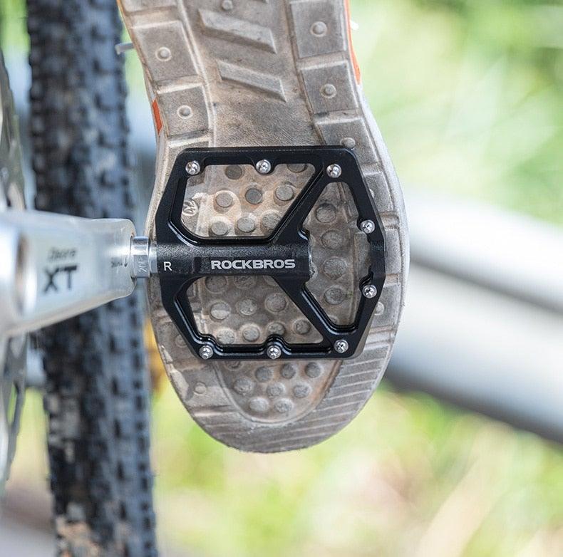 Pédales de vélo en alliage d'aluminium, route, antidérapantes, ultralégères, avec roulements scellés, moulage monobloc, anti-oxydation, pour VTT, plates, en fibre de nylon, pour route et VTT
