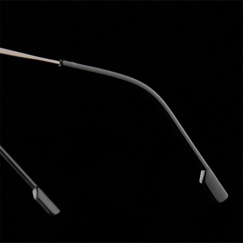 Lunettes de Lecture Anti-Lumière Bleue Style Ultraléger en Titane à Mémoire de Forme Sans Monture Pour Hommes & Femmes Lunettes Presbytes Pour Usage Quotidien Nouveau Style Attrayant