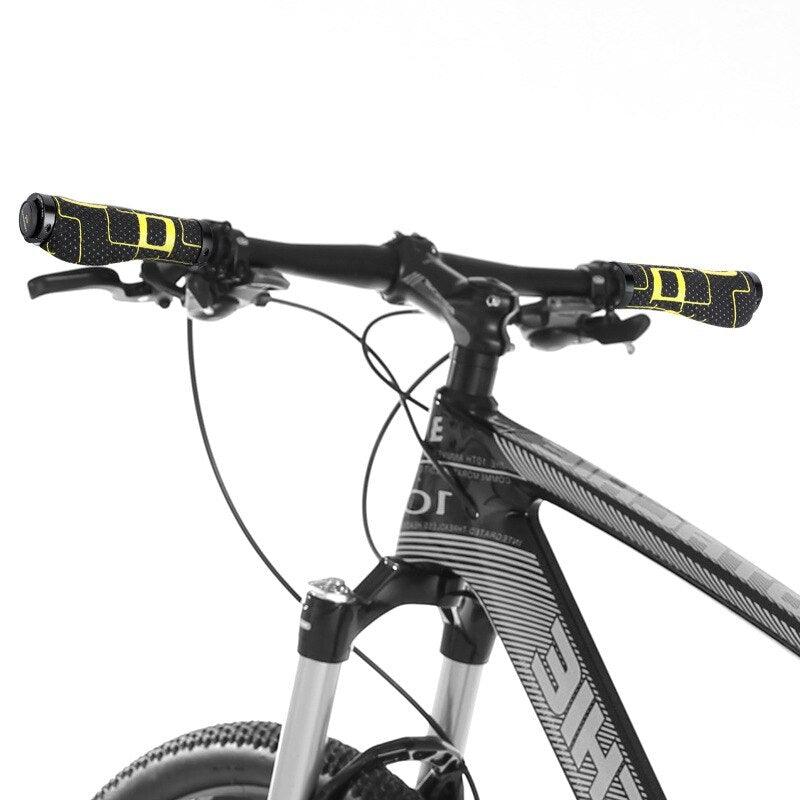 Poignées de vélo antidérapantes Poignées de guidon pour vélo Nouvelle génération de poignées de guidon avec inserts en gel souple Résistance aux chocs Ergonomie Confort