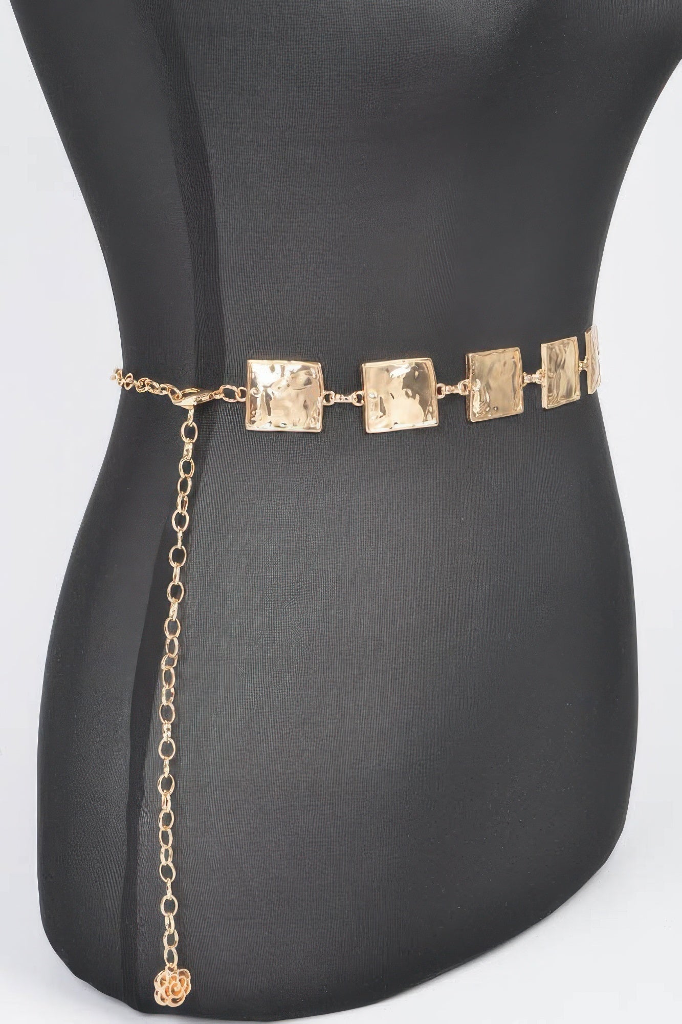 Ceinture en chaîne carrée en métal martelé