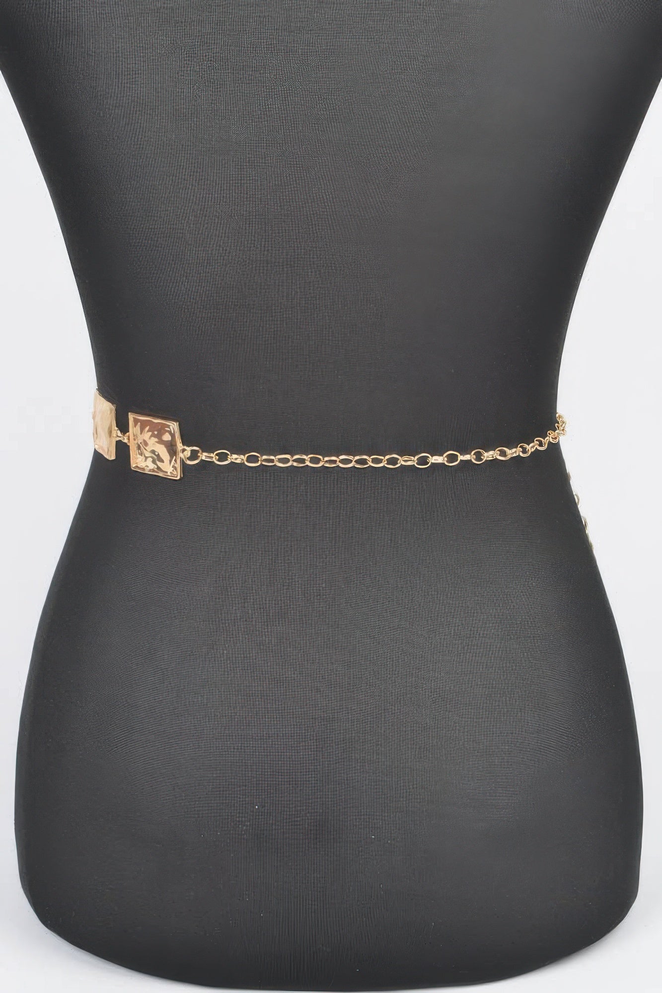 Ceinture en chaîne carrée en métal martelé