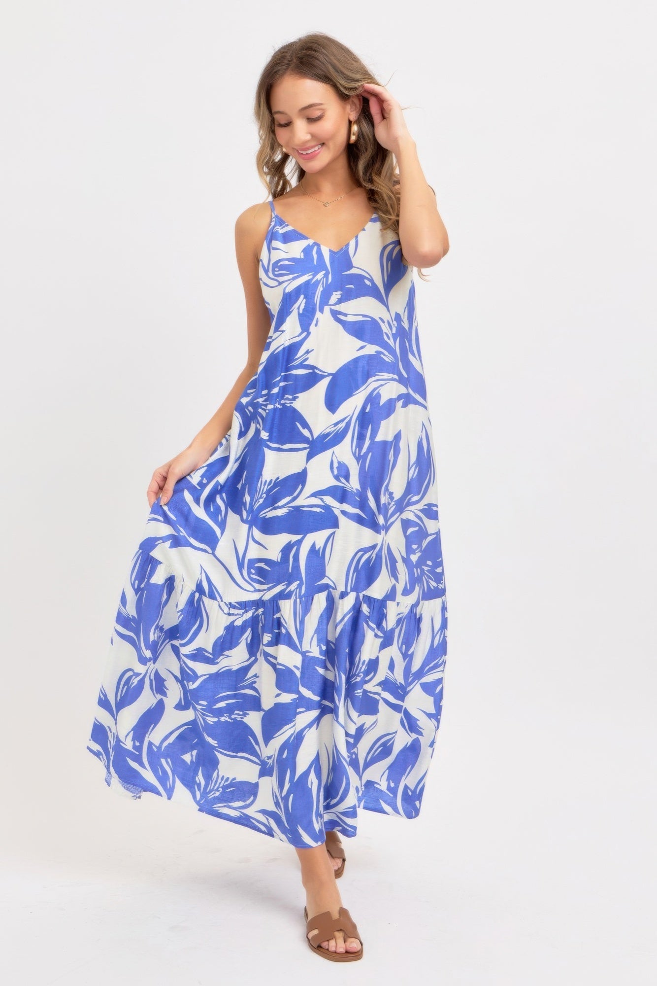 Robe longue d'été à fleurs bleues