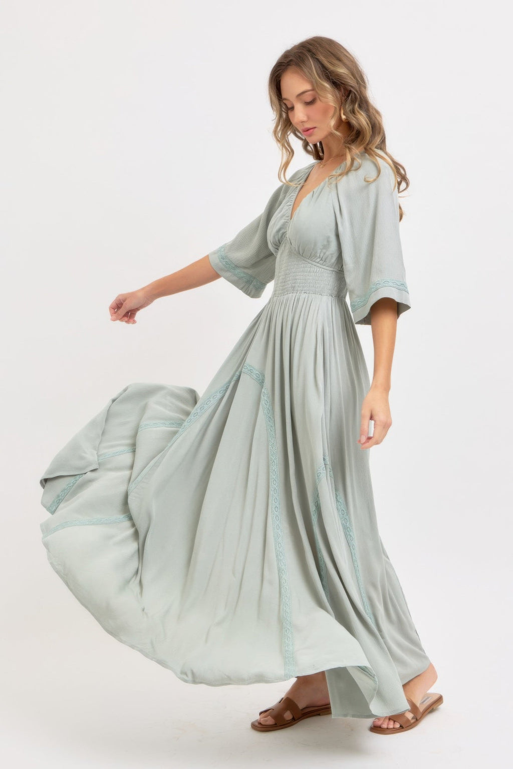 Robe longue vaporeuse et romantique