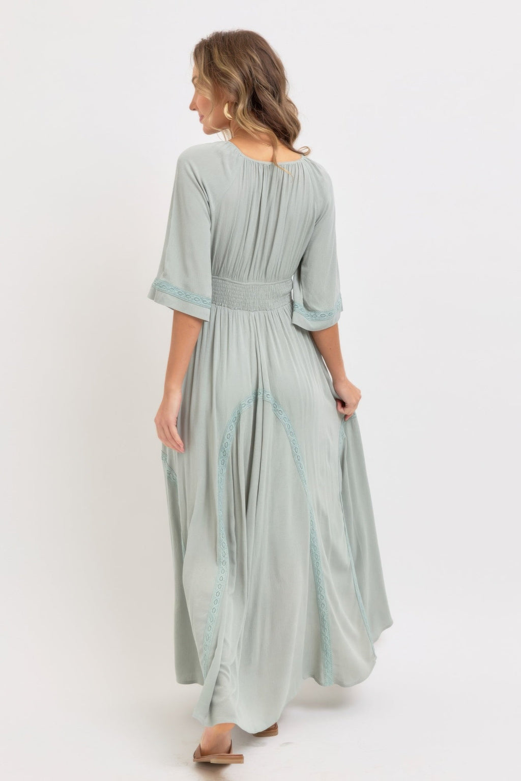 Robe longue vaporeuse et romantique