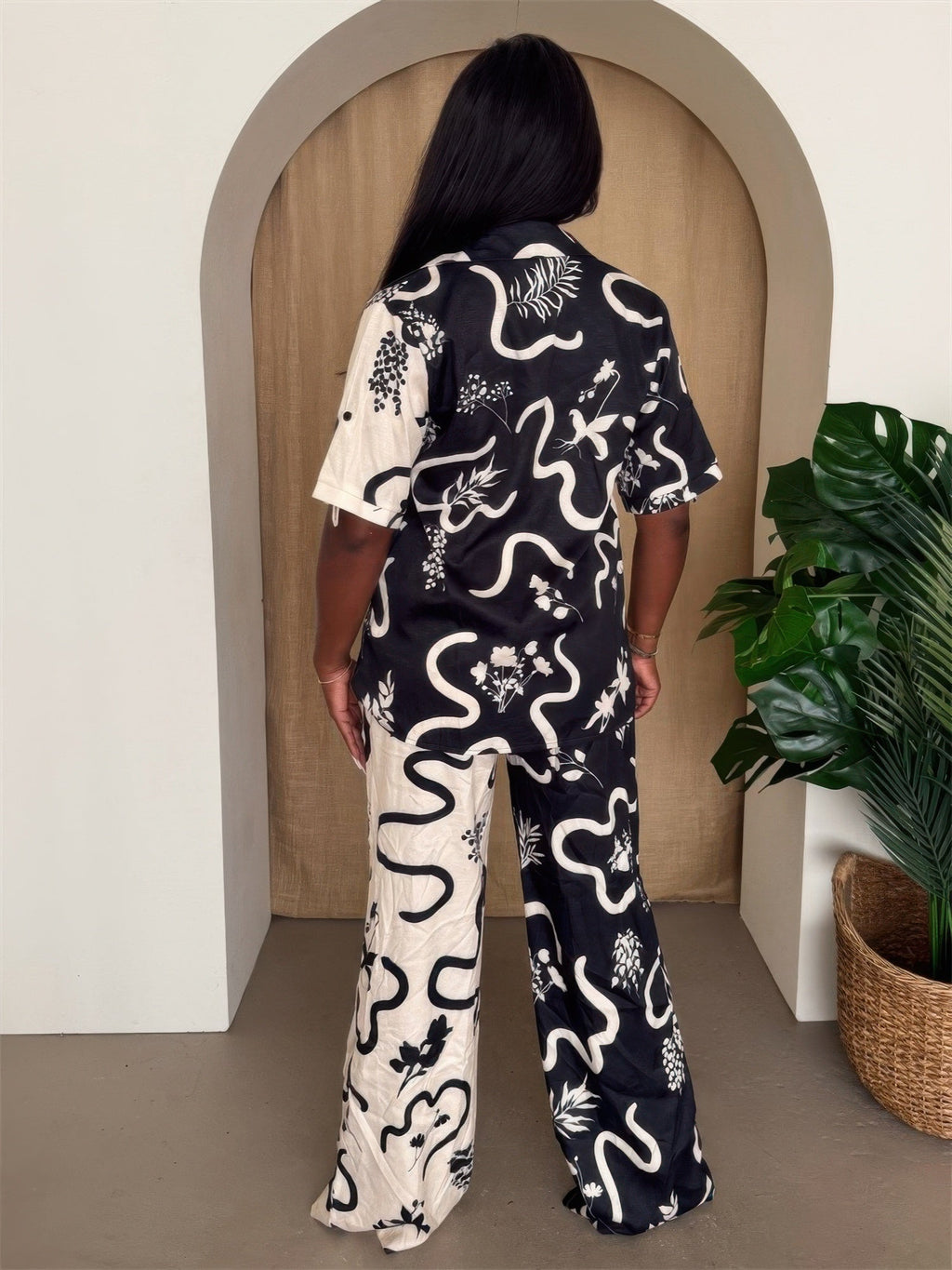Ensemble de pantalon et haut de villégiature pour femme