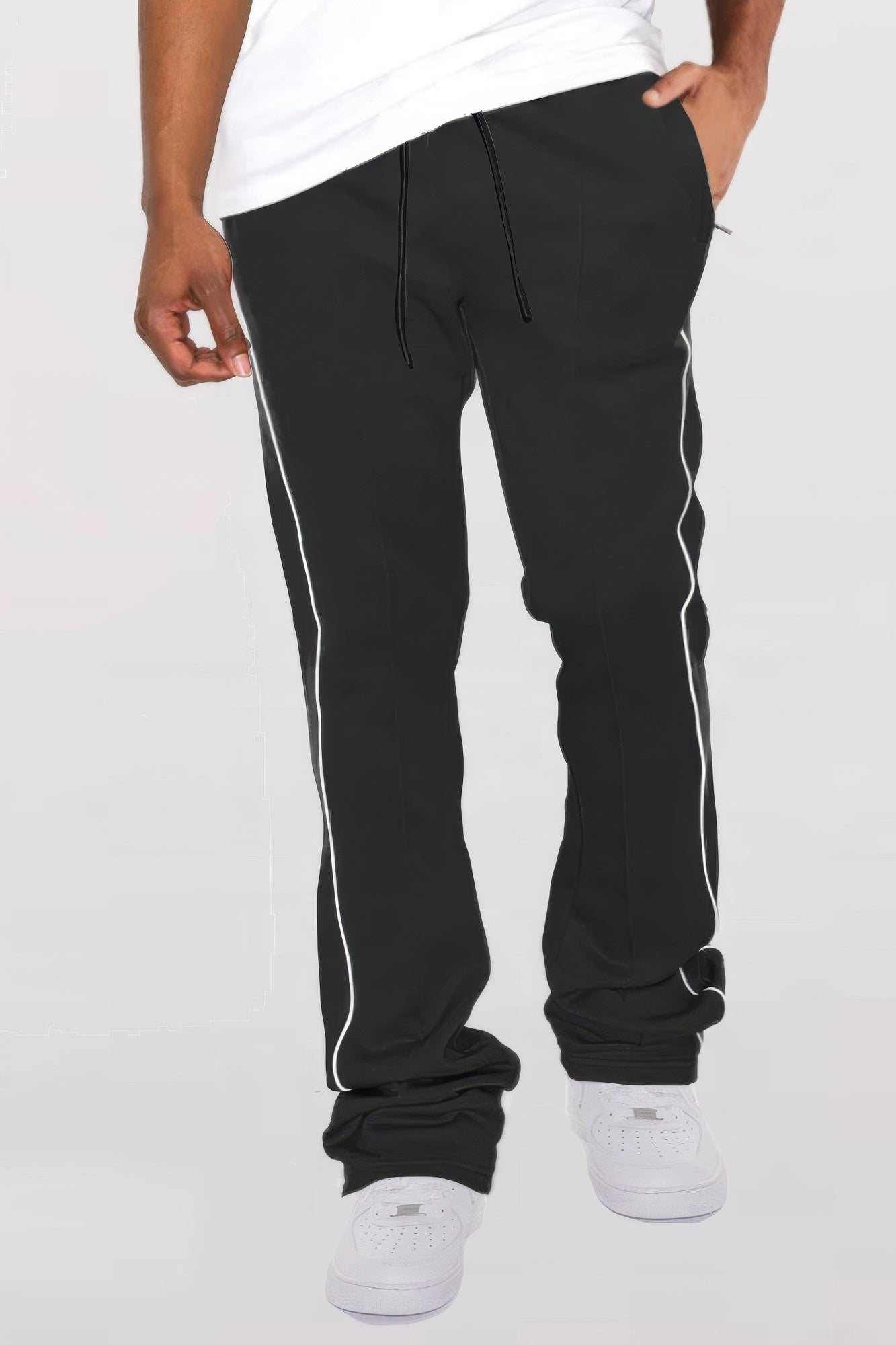 Pantalon flare empilé à la coupe droite pour homme