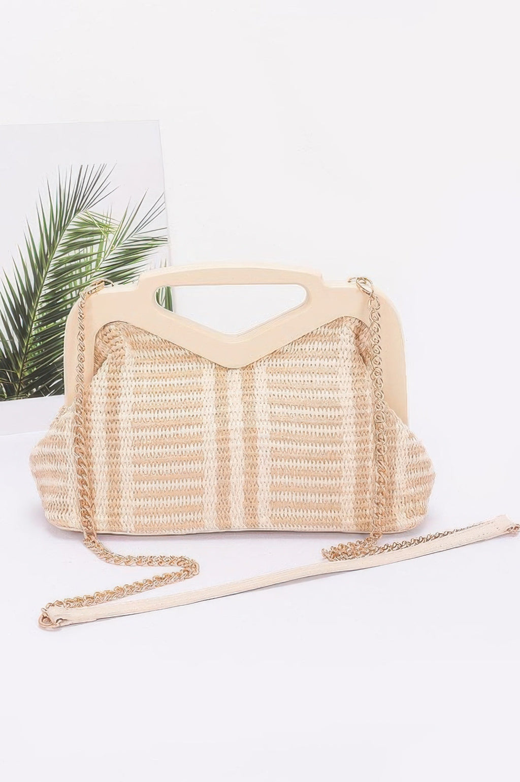 Pochette à cadre en bois et paille synthétique