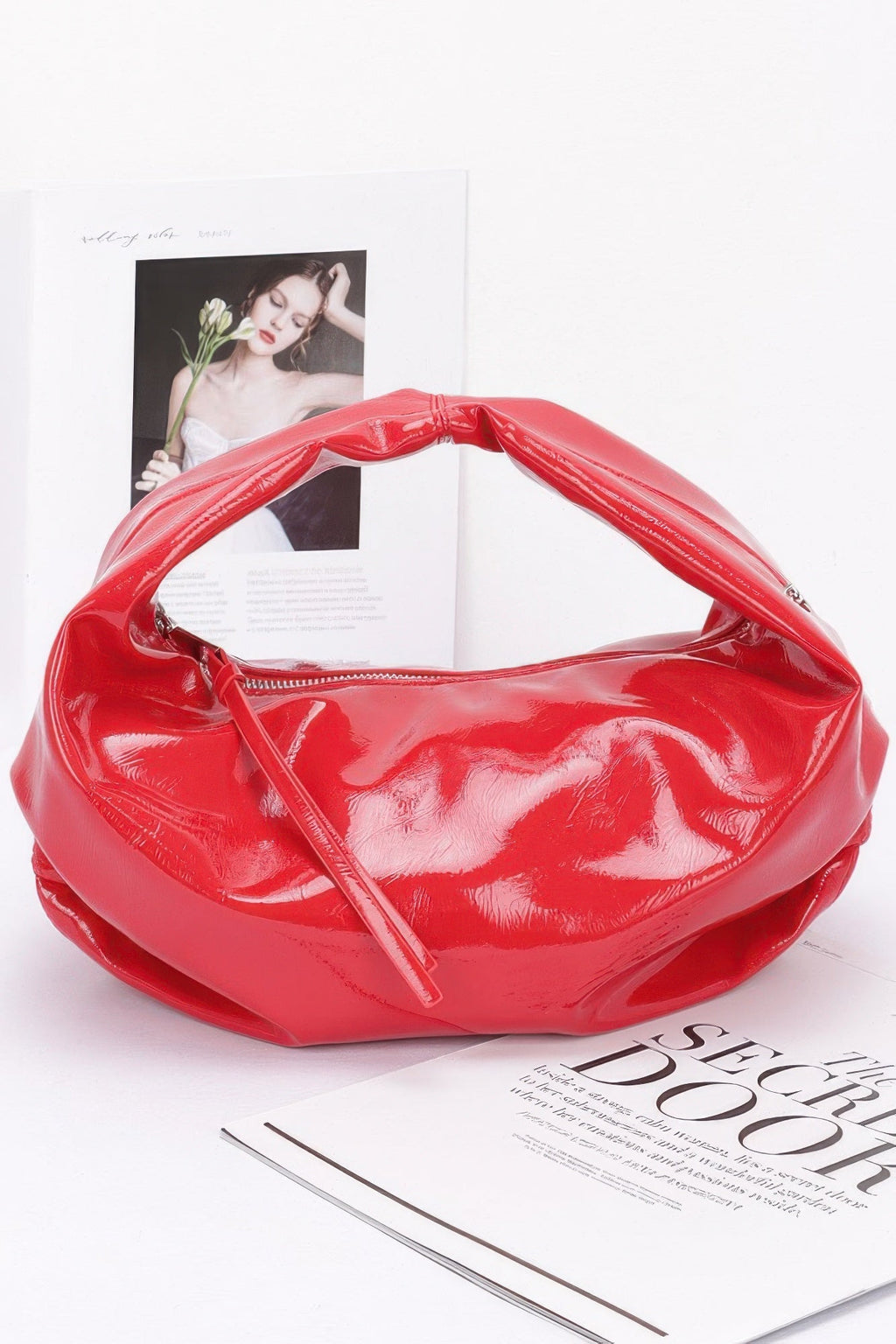 Sac hobo en cuir verni