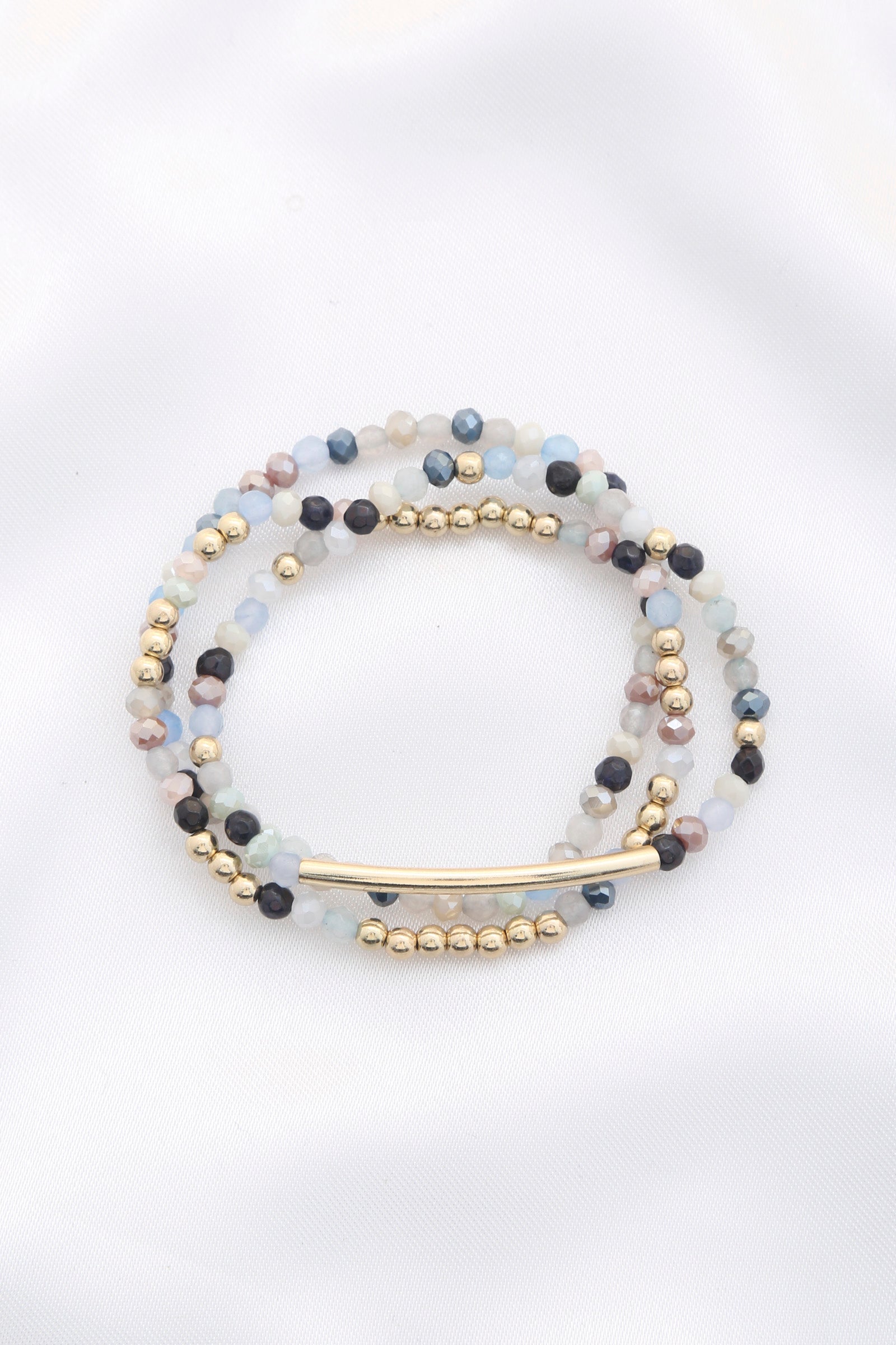 Bracelet extensible 3 rangs de perles en verre