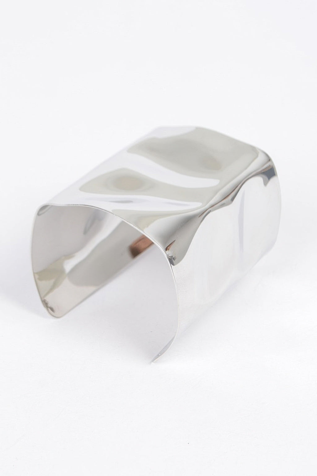 Bracelet manchette en métal