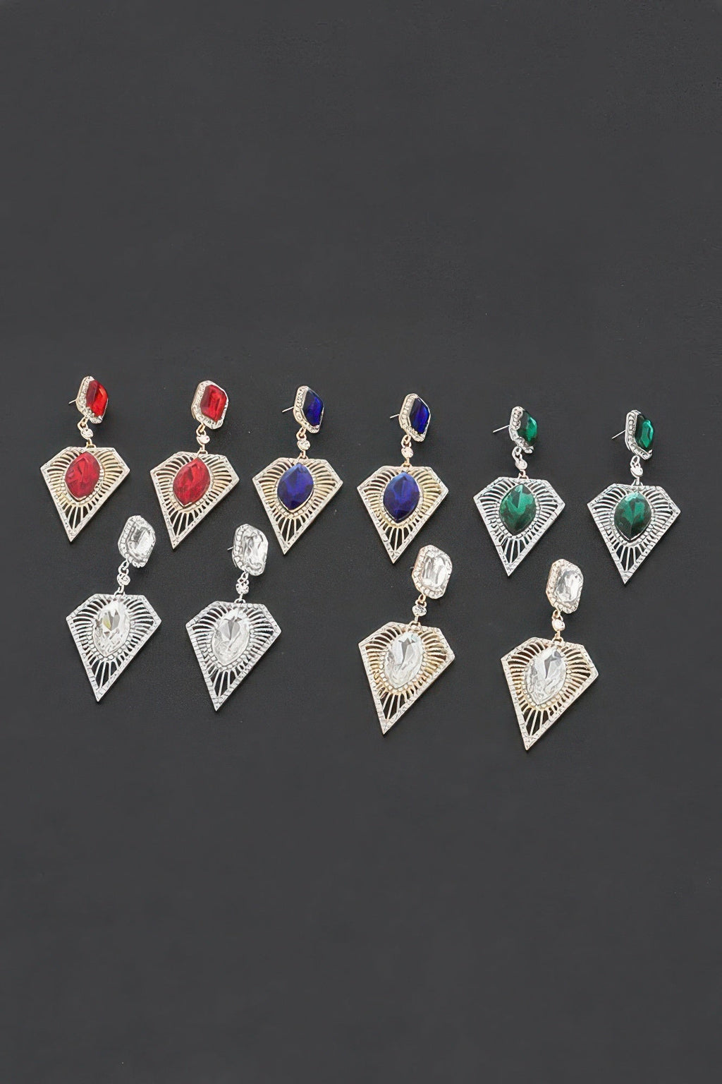 Boucle d'oreille en strass
