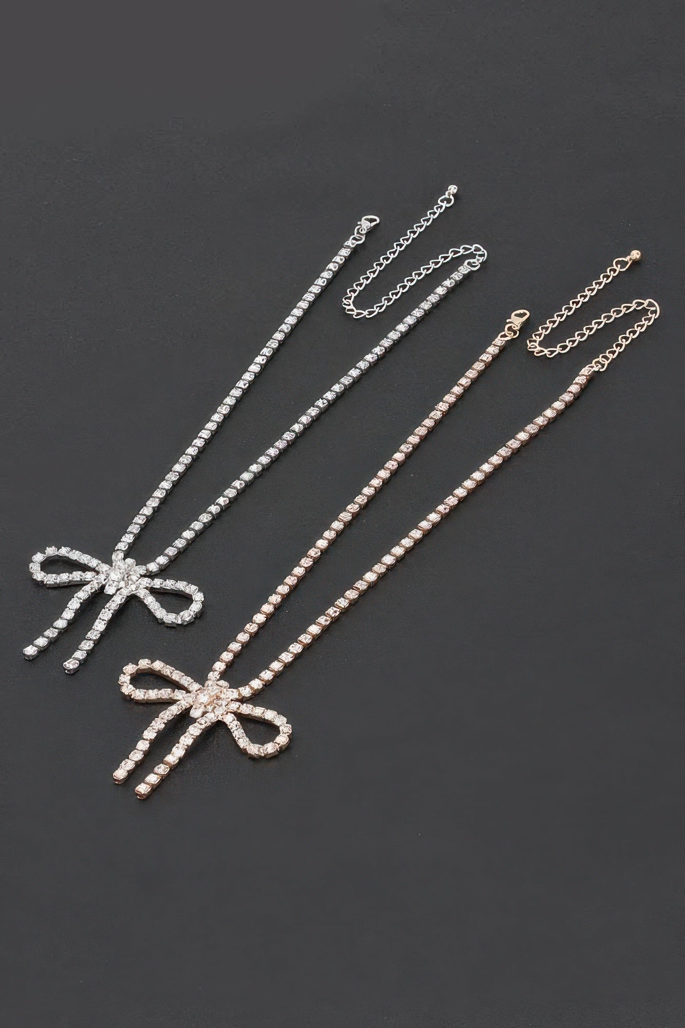 Collier nœud papillon en strass