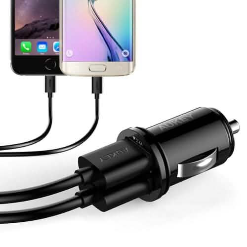 Chargeur de voiture double port Aukey Universal True AiPOWER 24W 4.8A (reconditionné)