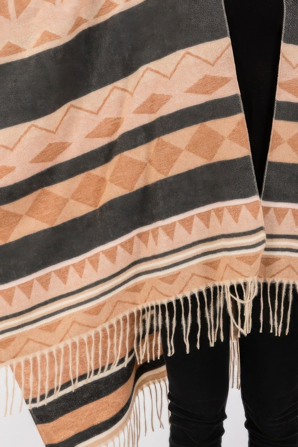 Ruana à franges motif aztèque