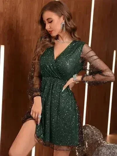 Mini-robe cache-cœur à manches longues et paillettes