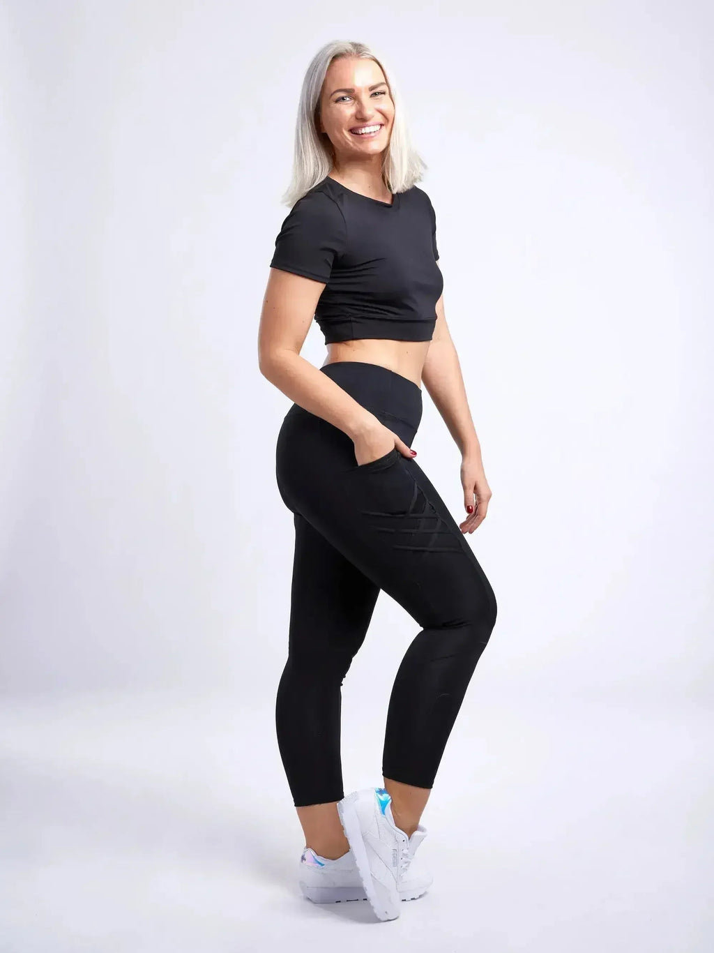 Haut court léger à manches courtes pour femme – Sport et quotidien