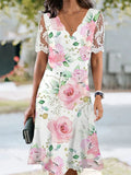 Robe midi évasée à taille haute, en dentelle florale et encolure à volants pour femme