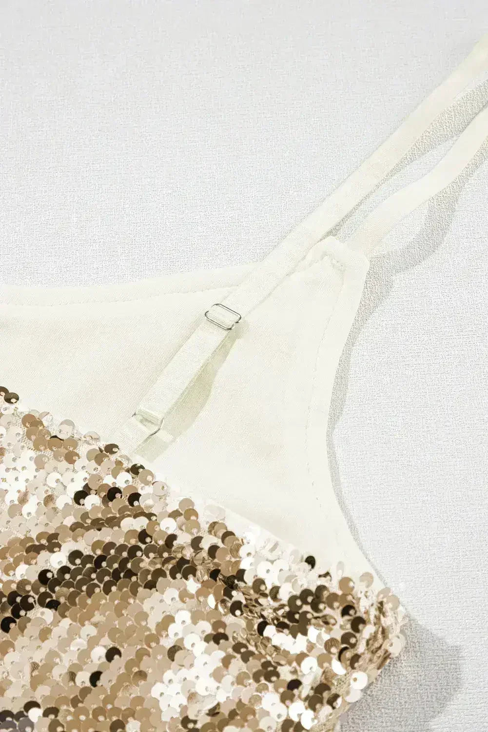 Débardeur noir à sequins, bretelles spaghetti réglables