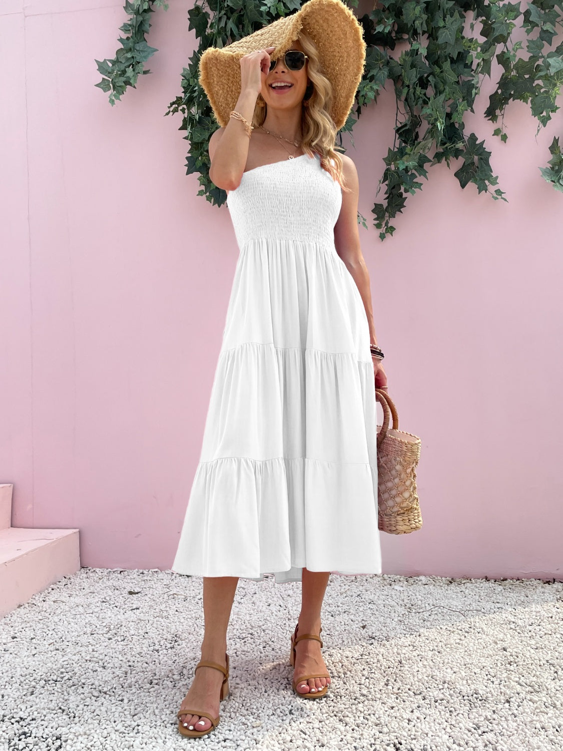 Robe Longue d'Été Sans Manches à Épaule Dénudée et Smocks Élégante et Confortable Robe Légère