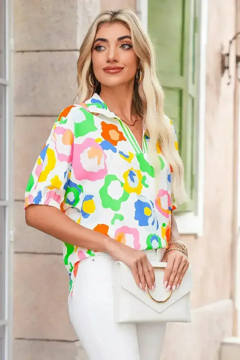 Chemisier Vert Abstrait Léopard Manches Courtes Touche de Couleur | Femstylo