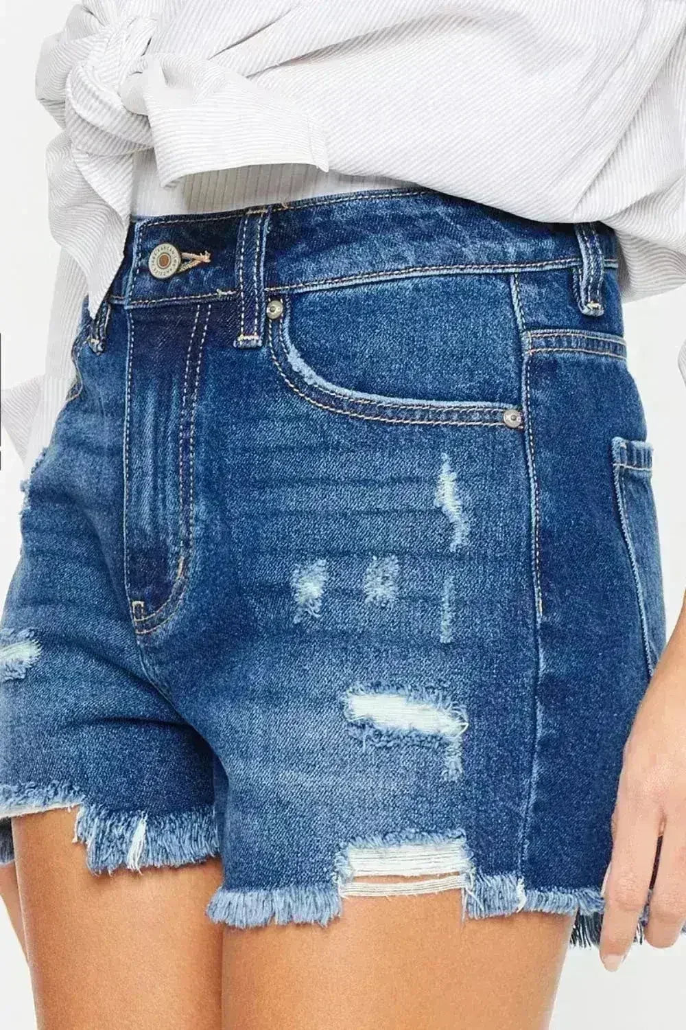 Short en jean taille haute à ourlet effiloché Kancan