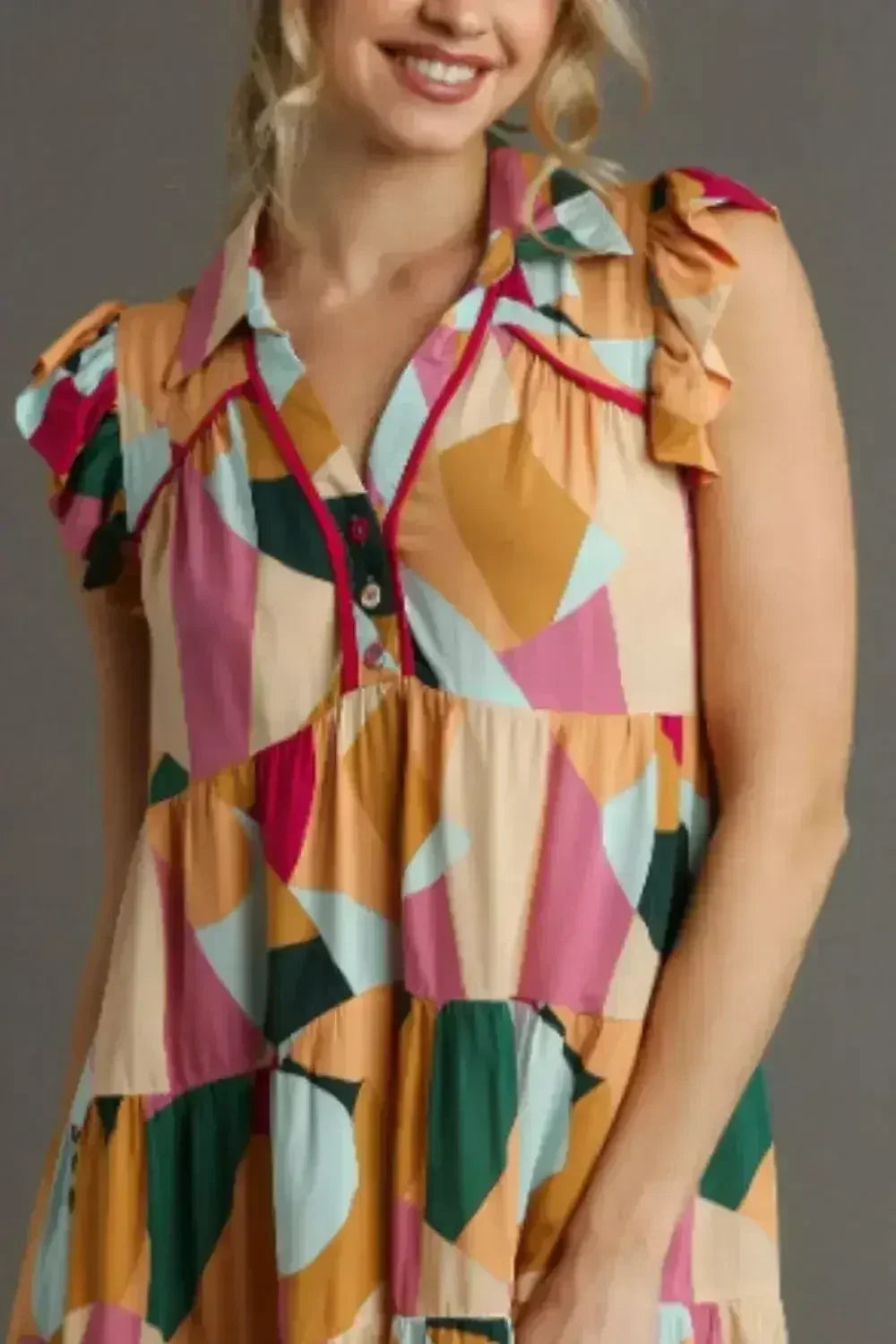 Robe mini taille plus à manches volantées avec boutons Umgee
