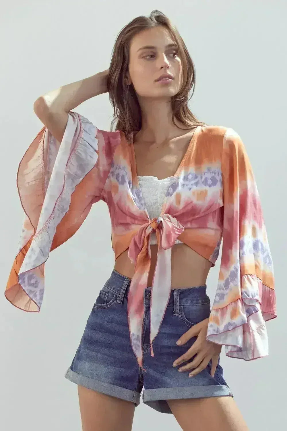 Crop top Tie-Dye à Manches Cloche – Manches Fluides et Design Élégant