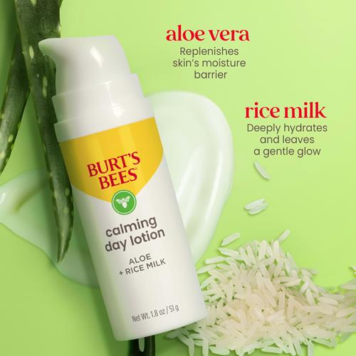 Burts Bees Lotion Visage Apaisante Jour au Lait de Riz et Aloe, Lotion Apaisante pour Peaux Sensibles, Soin d'Origine Naturelle à 98,9 %, Flacon de 51 g.