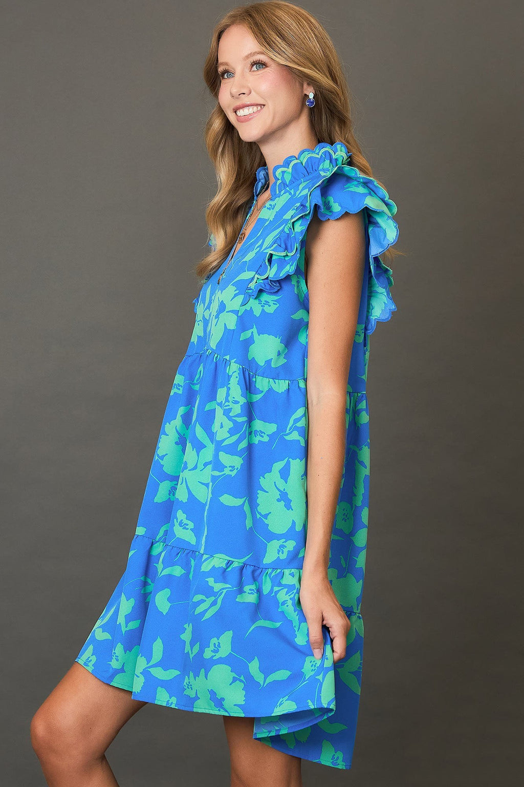 Robe Mini Bleue Grande Taille à Imprimé Floral Bicolore et Manches Volantes, Robe Élégante Grande Taille