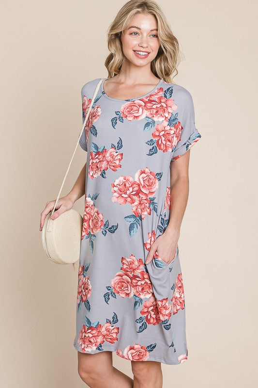 Robe t-shirt courte à col rond imprimé floral avec poches pour femme – Confortable, décontractée et fonctionnelle pour le quotidien