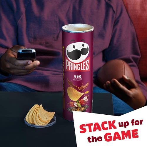 Pringles Chips de pommes de terre, collations pour le déjeuner, collations nomades, barbecue, boîte de 155 g (1 boîte)