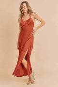 Robe longue froncée à dos découpé | Robe longue élégante à fente - Femstylo