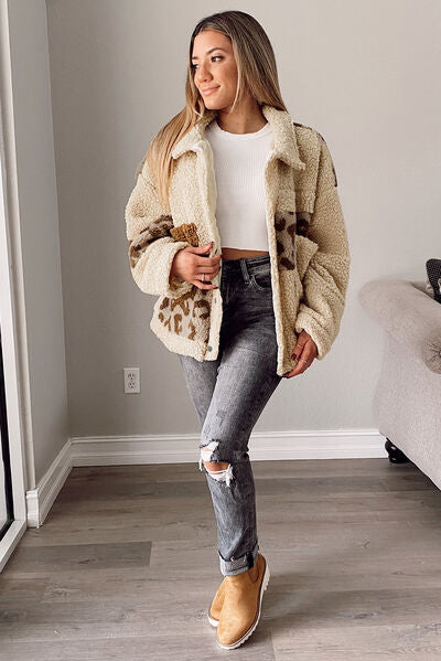 Veste Confortable en Sherpa Imprimé Léopard avec Col et Poches Fonctionnelles pour Femme