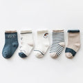 Chaussettes d'automne en coton à motif de dessins animés pour bébés filles, nouveau-nés et tout-petits, style unique, matière douce, couleurs mignonnes