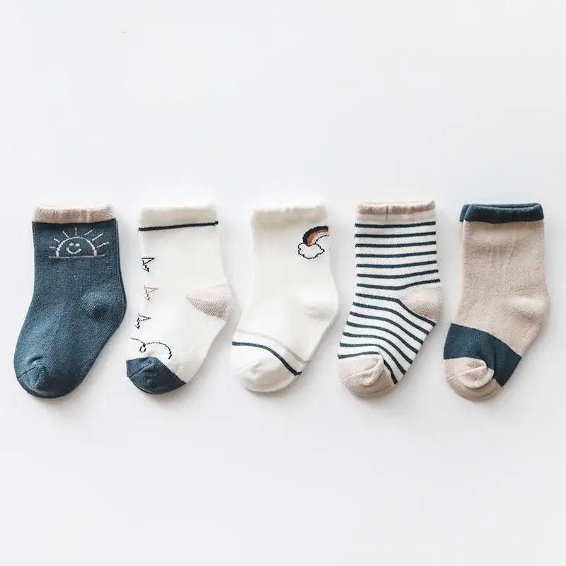 Chaussettes d'automne en coton à motif de dessins animés pour bébés filles, nouveau-nés et tout-petits, style unique, matière douce, couleurs mignonnes