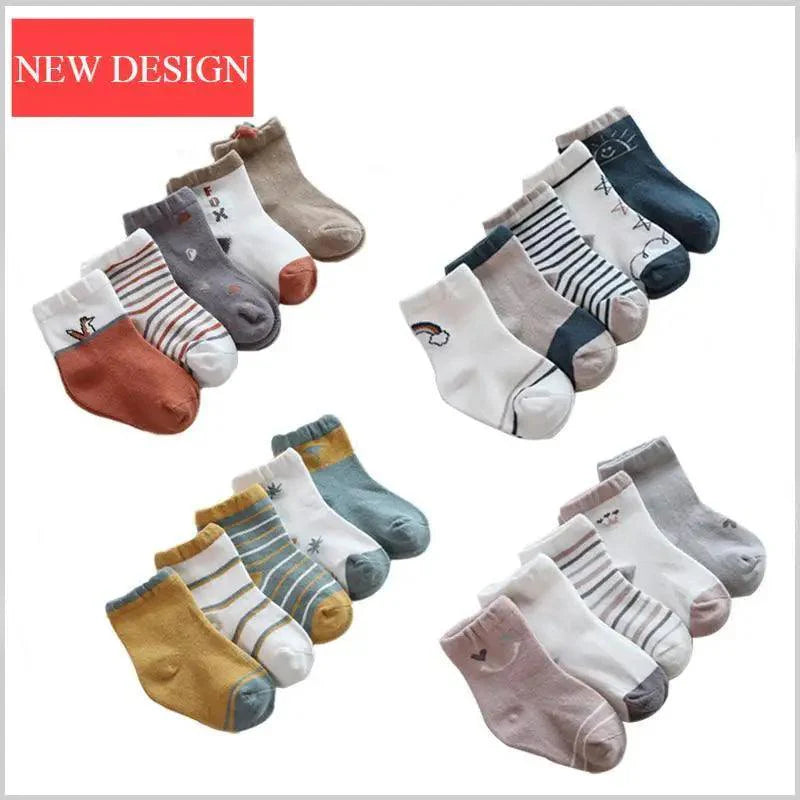 Chaussettes d'automne en coton à motif de dessins animés pour bébés filles, nouveau-nés et tout-petits, style unique, matière douce, couleurs mignonnes