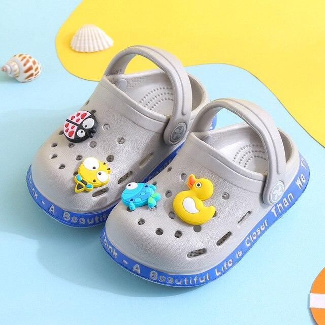 Chaussures d'été bébé Trous antidérapantes pour enfants Sandales de plage Clogs pour garçons et filles Respirantes antidérapantes Crocs Enfants Haute élasticité Sandales enfants Intérieur Extérieur Imperméables Sandales de plage