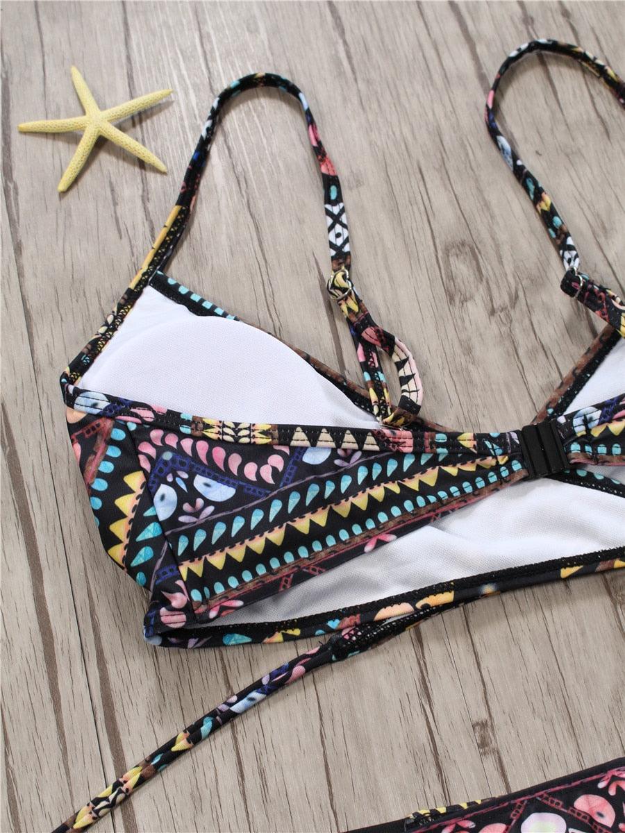 Maillot de bain deux pièces pour femme avec bretelles, haut licou, bandage et bas string