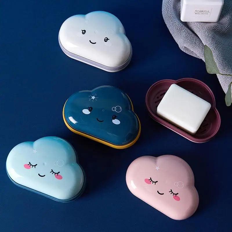 Boîte à savon de salle de bain Mignon nuages de dessins animés Porte-savon Maison Douche Voyage Conteneur Porte-savon Égouttoir Boîte Accessoires de salle de bain Porte-savon avec égouttoir Économiseur de savon Nettoyage facile Séchage Arrêt Savon