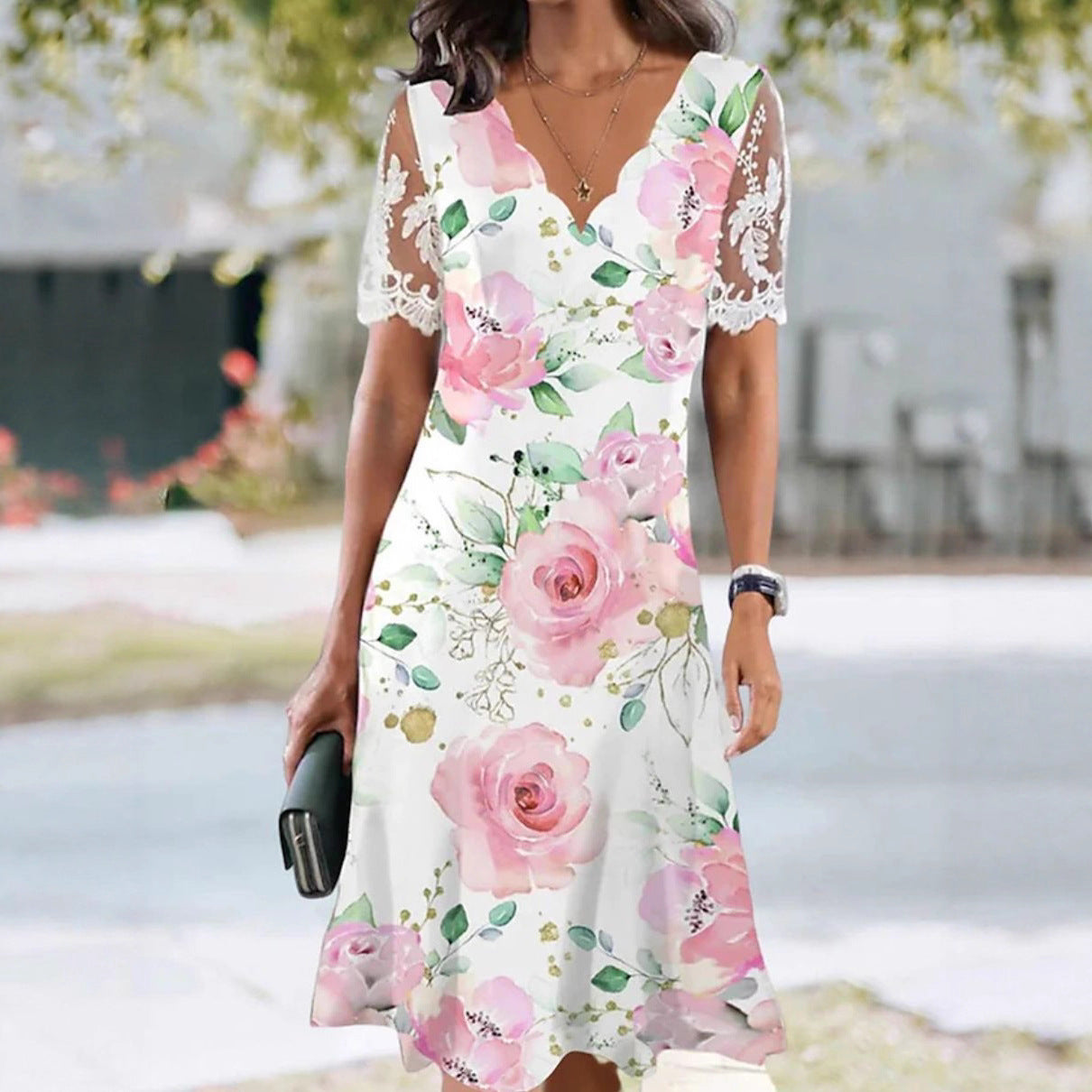 Robe midi évasée à taille haute, en dentelle florale et encolure à volants pour femme