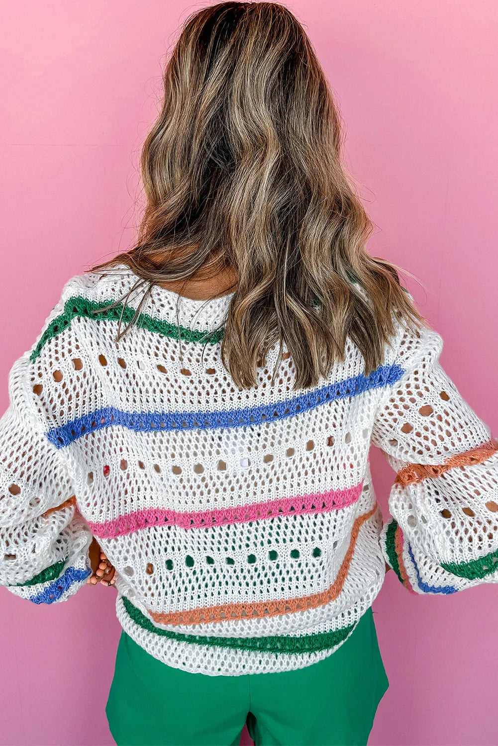 Pull en tricot pointelle à rayures et blocs de couleur blancs