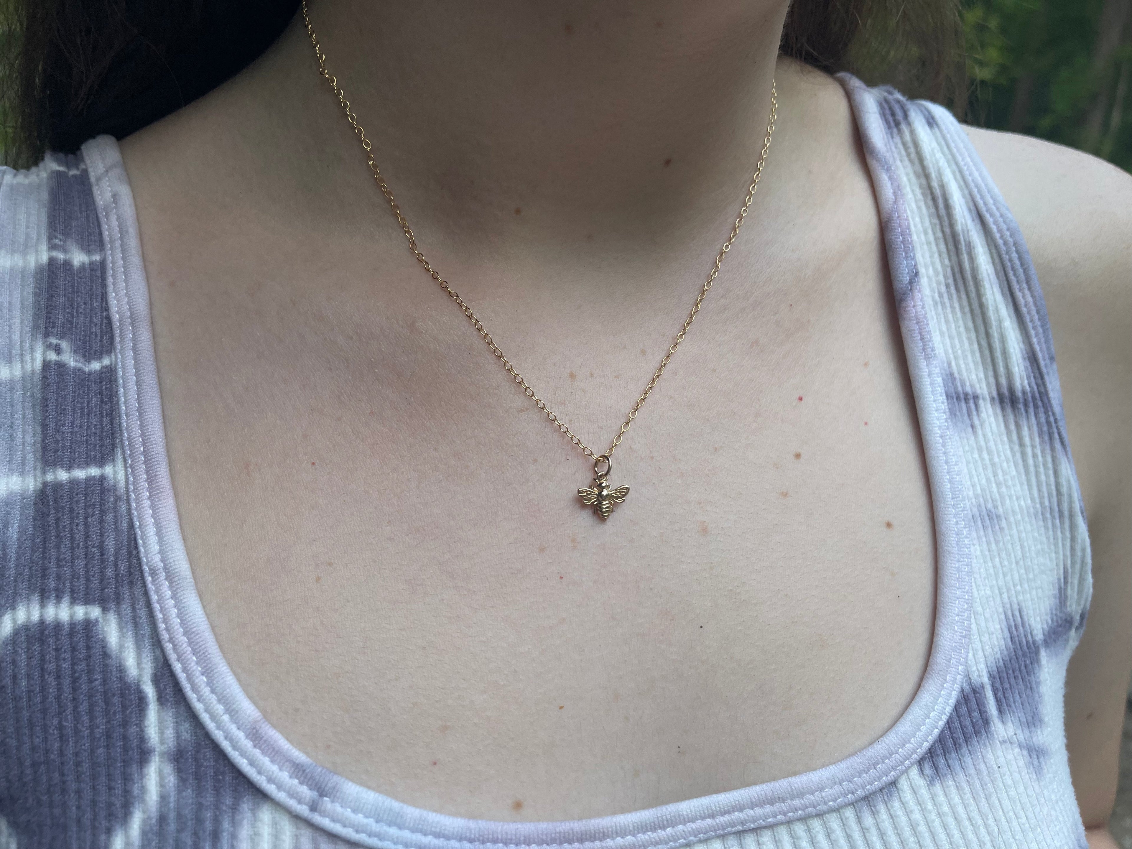 Mini collier abeille en argent sterling – Bijou abeille simple et quotidien