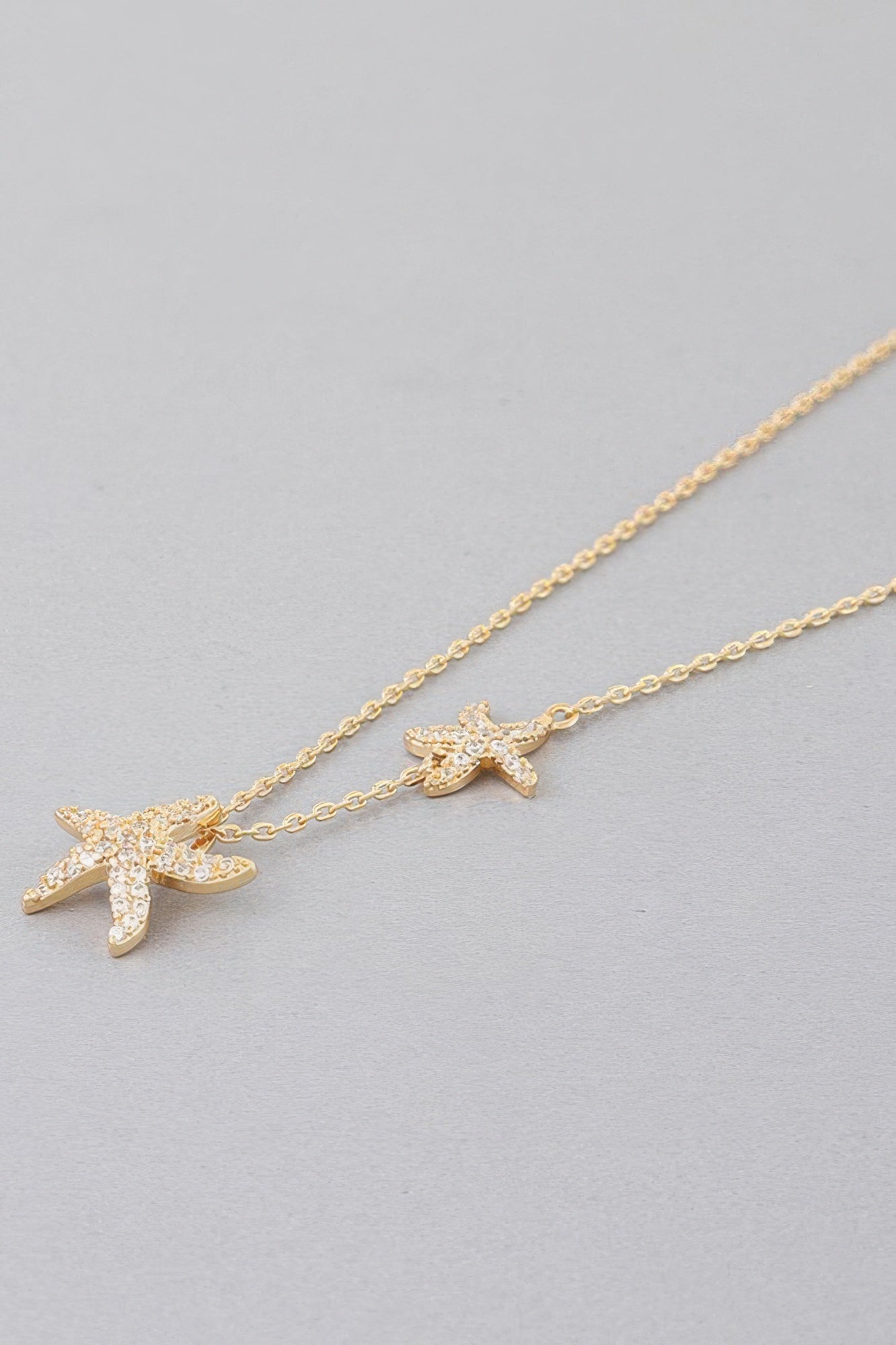 Collier Étoile de mer Orné de Joyaux